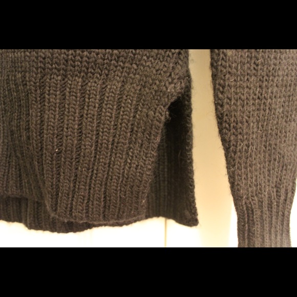 AEO sweater - Picture 3 of 6